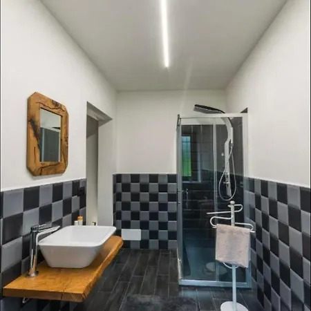Bed & Breakfast Certe Notti Langhe *